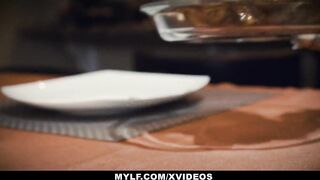 Huge Boobed Mother (Juliett Russo) Fucks Son For Thanksgiving