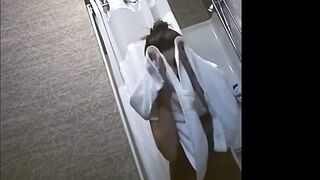 Secret cam, simply a incredible sexy body, nothing fancy