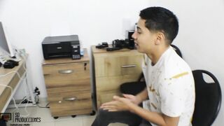 I end up fucking my boss's snatch so I don't lose my job at the company FULL STORY