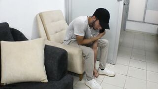The little princess stays at home and I end up fucking her snatch PART one