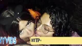 Fiesta de Halloween Termina en Trio Con mi Prima - Xara Rouxxx Lauren hispanic