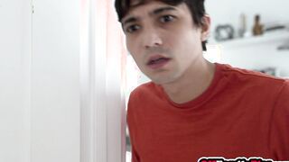 Kinky stepsister sucking stepbors dick