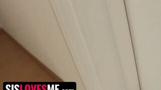 SisLovesMe - Sensual Blonde Hot Gave Turned On Dude A Beautiful Penis Licking Before Cumming In Her Mouth