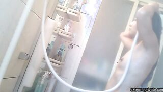 Mother from Japan spied in the shower