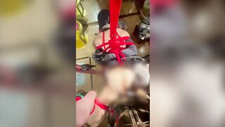 マゾを吊った状態のまま、ペニバンで犯す
