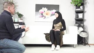 Muslim woman wants photos from a lusty photographer