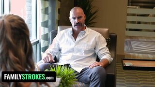 Skinny Step-Daughter Summer Vixen Takes Stepdaddy's Big Dick On The Couch - FamilyStrokes