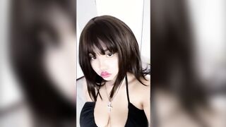 My best friend hispanic tries to convince me to have sex with her through messages (leaked)
