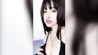 My best friend hispanic tries to convince me to have sex with her through messages (leaked)