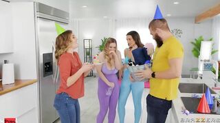 Smashing My Beauty Dyke Roommates Sex Tape With Xander Corvus, Codi Vore, Nolina Nyx - Brazzers Official