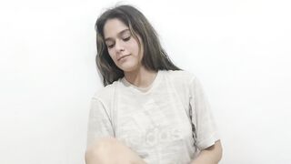 my stepbrother offer me a lovely vagina bj (part one)