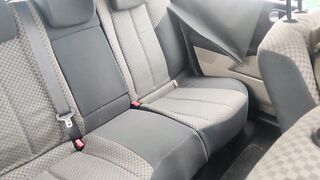 Busy worker inside red heels masturbates her snatch and butt inside a vehicle taxi/uber