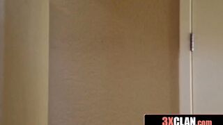 Kinky Step-Daughter Getting Anal Orgasms From Stepdad's Long Penis (Hime Marie)