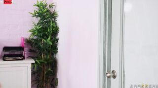 The Gift Of Cock 2 Video With Danny D, Lenina Crowne - Brazzers Official