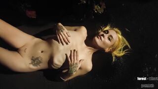 My risky night out into outdoors (humiliation, outside, piss, risky, prolapse, fusting, spit)