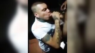 latino tattoer sucks to enter the gang of reminez