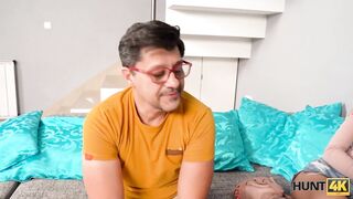 HUNT4K. Dirty girlfriend took advantage of darkness to give a oral sex