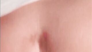 Double penetrated amateur mom with huge sex toy