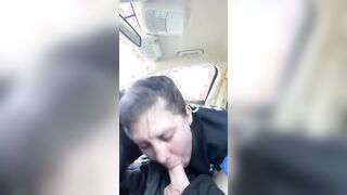 19 Year Old Skank Blows Penis Because Of Daddy Issues