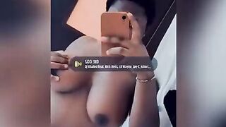 Itxqueen banging body gat me leaking (season greetings Fans )