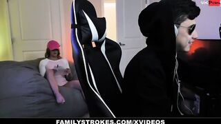 Family Grind - Nerdy Barely Legal Getting His Stepbros Attention By Gobbling His Girthy Penis Whole