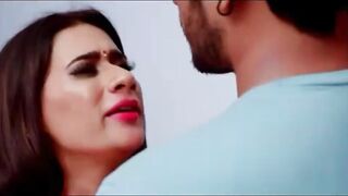Pati ke jane bad Bhabhi ko devar ne choda
