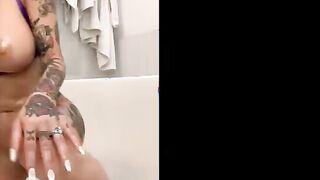 Joanna Angel Fucks her Ass and Squirts