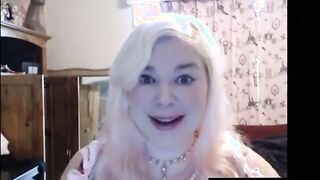 Penny Underbust Fanservice Friday: Custom Bra