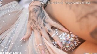 That Vagina Is Luxurious - Chantal Danielle / Brazzers / stream full from www.zzfull.com/beli