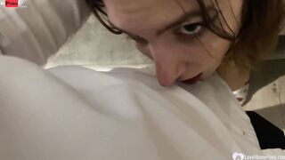Vulgar slutty Tinder bimbos giving a best oral sex