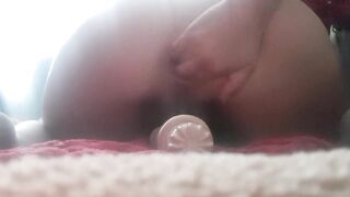 Annet13 jerks off on command. Toy in the anus and cunt