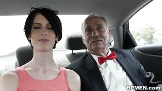 Skinny teen Alex Harper is Unwind two old creeps
