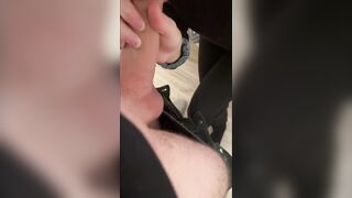 She sucks her brother in law when the parents are not aroun