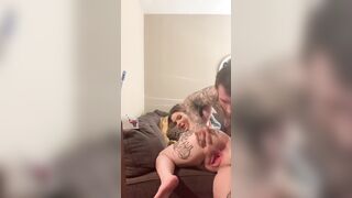 Pov CHEATING cougar SQUIRTS & SHOWS THE WORLD HER TIGHT BUTT
