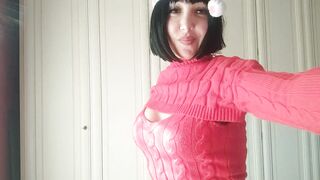 a very merry merry Goddess twerkin christmas for Chantal Channel