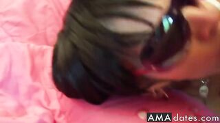 Elle en perd pas une goutte