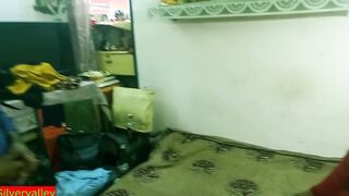 desi beauty Mom Aunty Merry Christmas day sex with dish boy ! indian Xmas sex with red saree