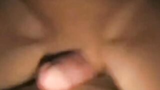 ヌルヌルまんこ中まで丸見え