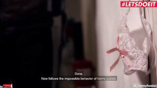 Lady Dee Finds The Stunt Penis She Needs To Deliver