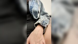 Squirting on my lunch break 