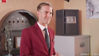 No-Tell Motel Part 2 Sex Tape With Clea Gaultier, Danny D, Chris Cobalt - Brazzers Official
