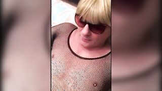Crossdresser Mouthfuck