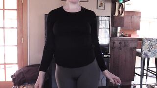 Filling the Hole into MILF's Yoga Pants