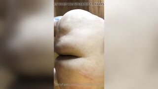 Mature ho w a huge sloppy booty (I'd still banged