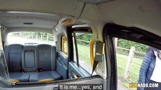 Curvy MILF Alysa Gap rides John Bishop on the back seat