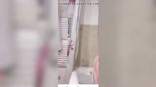 facecast young mom Goddess bath tub tease
