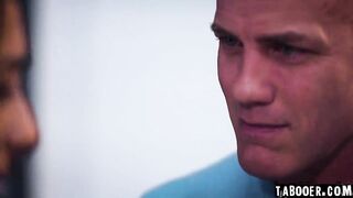 Derick used his powerful cock to pounded Kiarras 18 tight