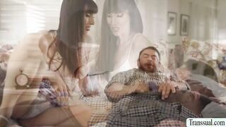 Horny fat dude fucks TS wife before works