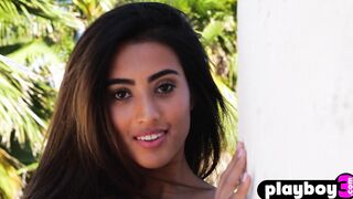 Katherinne Sofia shows perfect body