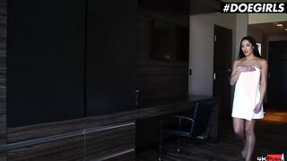 DOEGIRLS - After Shower Masturbation With Sensual MILF Chloe Amour
